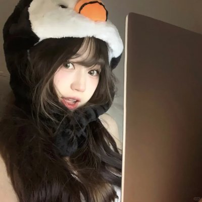 隔楼女孩:我们之间的层距